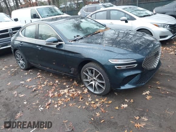 ✅ 2025 Genesis G70 2.5T • VIN: KMTG34SCXSU149520 • Lot: 43795415. Wystawiony na IAAI z przebiegiem 35 769 mil. Bezpłatny archiwum sprzedaży aukcyjnych z USA i szczegółowy raport historii pojazdu na DreamBid. Zdjęcie 1.