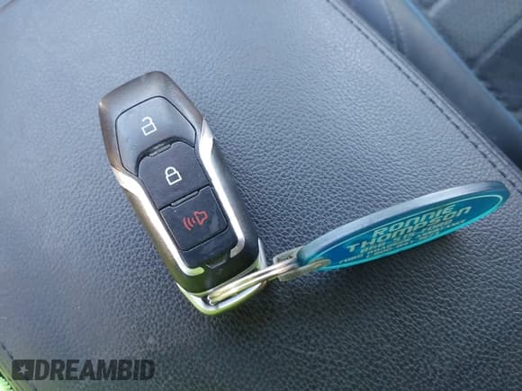 ✅ 2017 Ford Explorer XLT • VIN: 1FM5K8DH1HGD95576 • Lot: 41315566. Wystawiony na IAAI z przebiegiem 142 417 mil. Bezpłatny archiwum sprzedaży aukcyjnych z USA i szczegółowy raport historii pojazdu na DreamBid. Zdjęcie 11.