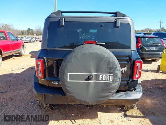 ✅ 2023 Ford Bronco • VIN: 1FMDE5CP7PLB01355 • Lot: 43801686. Listed on IAAI with 52,398 mi. Free auction sales archive from the USA and detailed vehicle history report at DreamBid. Image 16.