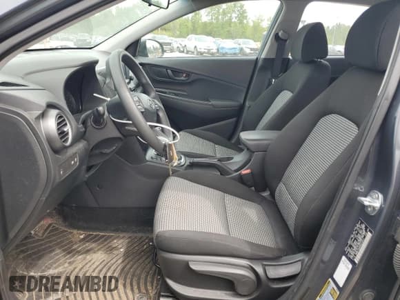 ✅ 2019 Hyundai Kona SE • VIN: KM8K1CAA5KU212611 • Лот: 69701124. Опубликован ранее на Copart с пробегом 77 480 миль. Бесплатный доступ к архиву аукционных продаж из США и подробный отчёт об истории автомобиля на DreamBid. Изображение 7.