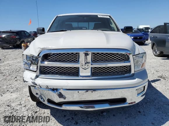 ✅ 2009 Dodge 1500 SLT • VIN: 1D3HB18T99S757800 • Lot: 51968295. Wystawiony na Copart z przebiegiem 214 046 mil. Bezpłatny archiwum sprzedaży aukcyjnych z USA i szczegółowy raport historii pojazdu na DreamBid. Zdjęcie 5.