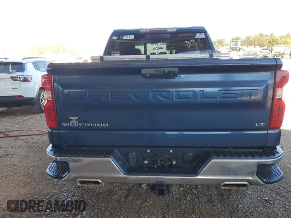 ✅ 2019 Chevrolet Silverado 1500 LT • VIN: 1GCUYDED4KZ121450 • Lot: 76773894. Wystawiony na Copart z przebiegiem 20 257 mil. Bezpłatny archiwum sprzedaży aukcyjnych z USA i szczegółowy raport historii pojazdu na DreamBid. Zdjęcie 6.