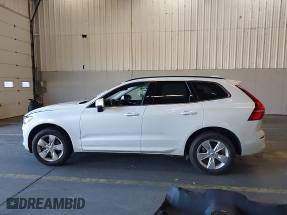 ✅ 2022 Volvo XC60 Momentum • VIN: YV4L12RK7N1035630 • Лот: 43514160. Опубликован ранее на IAAI с пробегом 90 240 миль. Бесплатный доступ к архиву аукционных продаж из США и подробный отчёт об истории автомобиля на DreamBid. Изображение 14.