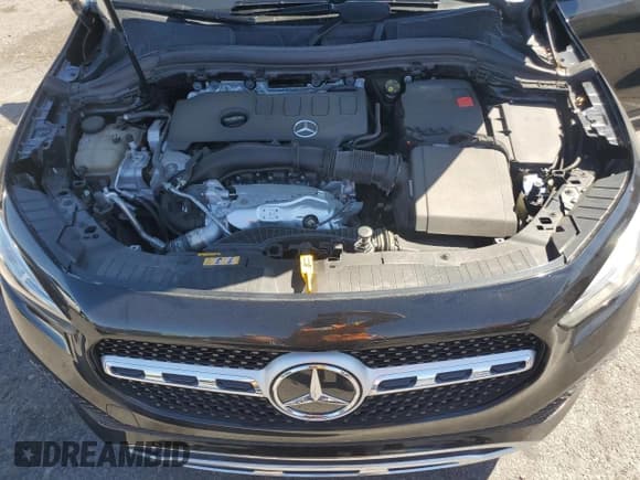 ✅ 2021 Mercedes-Benz GLA 250 • VIN: W1N4N4HB4MJ140710 • Lot: 80169505. Wystawiony na Copart z przebiegiem 33 850 mil. Bezpłatny archiwum sprzedaży aukcyjnych z USA i szczegółowy raport historii pojazdu na DreamBid. Zdjęcie 12.
