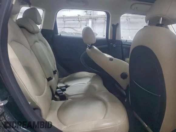 ✅ 2013 MINI Countryman S ALL4 • VIN: WMWZC5C57DWP32208 • Lot: 95294255. Listed on Copart with 124,849 mi. Free auction sales archive from the USA and detailed vehicle history report at DreamBid. Image 10.