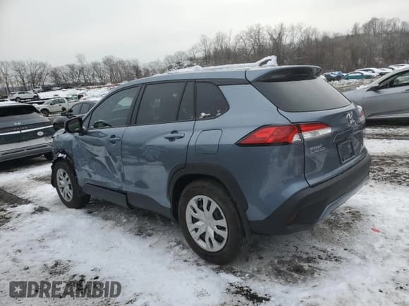 ✅ 2024 Toyota Corolla Cross L • VIN: 7MUAAAAG2RV116531 • Lot: 43507755. Listed on Copart with 2,351 mi. Free auction sales archive from the USA and detailed vehicle history report at DreamBid. Image 2.