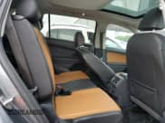 ✅ 2018 Volkswagen Tiguan SEL • VIN: 3VV3B7AX6JM202210 • Lot: 54373505. Wystawiony na Copart z przebiegiem 159 638 mil. Bezpłatny archiwum sprzedaży aukcyjnych z USA i szczegółowy raport historii pojazdu na DreamBid. Zdjęcie 11.