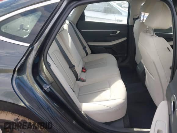 2025 Hyundai Sonata SEL с VIN KMHL64JA6SA438153, выставлен на аукционе IAAI как лот 43512153 с пробегом 21 766 миль миль и . История ставок и продаж доступна на DreamBid. Изображение 8.