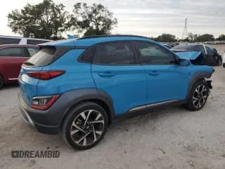 ✅ 2022 Hyundai Kona Limited • VIN: KM8K53A34NU775062 • Лот: 76203924. Опубликован ранее на Copart с пробегом 15 396 миль. Бесплатный доступ к архиву аукционных продаж из США и подробный отчёт об истории автомобиля на DreamBid. Изображение 3.
