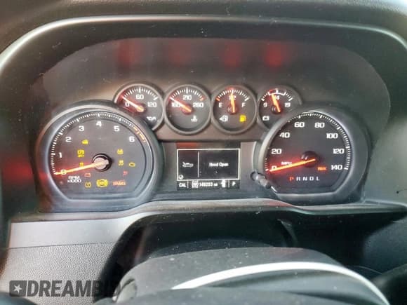 ✅ 2020 Chevrolet Silverado 1500 Custom • VIN: 3GCPYBEH8LG354981 • Lot: 92184055. Wystawiony na Copart z przebiegiem 149 203 mil. Bezpłatny archiwum sprzedaży aukcyjnych z USA i szczegółowy raport historii pojazdu na DreamBid. Zdjęcie 9.