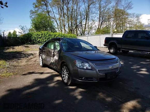 ✅ 2010 Chevrolet Malibu LTZ • VIN: 1G1ZE5E7XAF160406 • Lot: 51796223. Wystawiony na Copart z przebiegiem 121 961 mil. Bezpłatny archiwum sprzedaży aukcyjnych z USA i szczegółowy raport historii pojazdu na DreamBid. Zdjęcie 11.