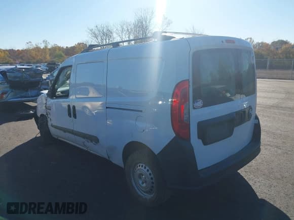 ✅ 2021 Ram ProMaster City Cargo Tradesman • VIN: ZFBHRFAB6M6U15387 • Lot: 43547964. Wystawiony na IAAI z przebiegiem 167 878 mil. Bezpłatny archiwum sprzedaży aukcyjnych z USA i szczegółowy raport historii pojazdu na DreamBid. Zdjęcie 3.