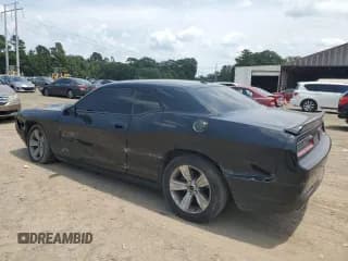 ✅ 2019 Dodge Challenger SXT • VIN: 2C3CDZAG1KH694105 • Lot: 67547714. Wystawiony na Copart z przebiegiem 59 167 mil. Bezpłatny archiwum sprzedaży aukcyjnych z USA i szczegółowy raport historii pojazdu na DreamBid. Zdjęcie 2.