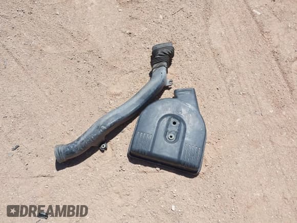 ✅ 2000 Nissan Frontier XE • VIN: 1N6DD26S3YC360736 • Lot: 43176431. Listed on IAAI with 184,761 mi. Free auction sales archive from the USA and detailed vehicle history report at DreamBid. Image 12.