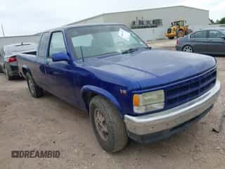1995 Dodge Dakota z VIN 1B7GL23Y1SW917421, wystawiony jako IAAI lot #42663722 z przebiegiem 236 595 mil mil oraz . Historia ofert i sprzedaży dostępna na DreamBid. Obrazek 1.