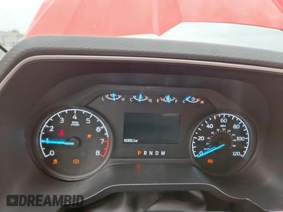 ✅ 2022 Ford F-150 XL • VIN: 1FTEW1CB5NKD50064 • Lot: 63639845. Wystawiony na Copart z przebiegiem 60 300 mil. Bezpłatny archiwum sprzedaży aukcyjnych z USA i szczegółowy raport historii pojazdu na DreamBid. Zdjęcie 9.