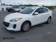 ✅ 2013 Mazda 3 i Touring • VIN: JM1BL1VP7D1745615 • Lot: 43558714. Wystawiony na IAAI z przebiegiem 94 785 mil. Bezpłatny archiwum sprzedaży aukcyjnych z USA i szczegółowy raport historii pojazdu na DreamBid. Zdjęcie 2.