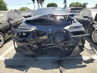 ✅ 2024 BMW i7 M70 • VIN: WBY83EH05RCP88571 • Lot: 67134844. Wystawiony na Copart z przebiegiem 8 118 mil. Bezpłatny archiwum sprzedaży aukcyjnych z USA i szczegółowy raport historii pojazdu na DreamBid. Zdjęcie 5.