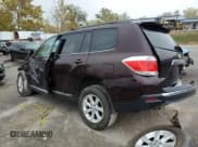 ✅ 2011 Toyota Highlander • VIN: 5TDBK3EH5BS081693 • Лот: 89641795. Опубликован ранее на Copart с пробегом Не указан. Бесплатный доступ к архиву аукционных продаж из США и подробный отчёт об истории автомобиля на DreamBid. Изображение 2.