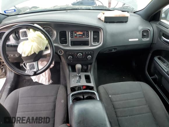 ✅ 2013 Dodge Charger SE • VIN: 2C3CDXBG8DH668509 • Lot: 90021015. Listed on Copart with 133,380 mi. Free auction sales archive from the USA and detailed vehicle history report at DreamBid. Image 8.