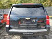 ✅ 2017 Chevrolet Suburban Premier • VIN: 1GNSKJKC5HR262742 • Lot: 86108275. Wystawiony na Copart z przebiegiem 68 145 mil. Bezpłatny archiwum sprzedaży aukcyjnych z USA i szczegółowy raport historii pojazdu na DreamBid. Zdjęcie 6.