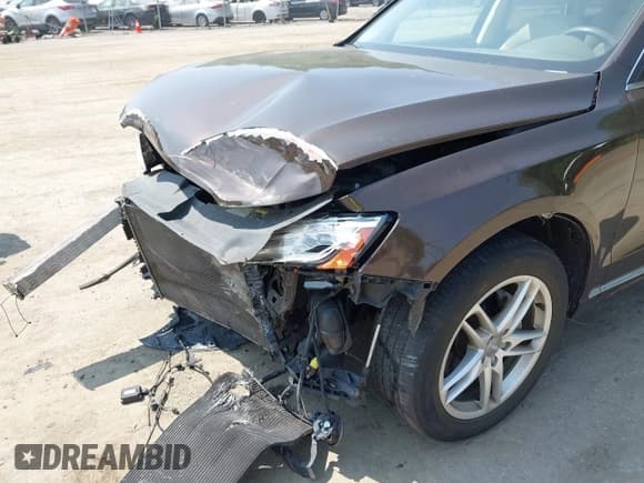✅ 2013 Audi Q5 Premium Plus • VIN: WA1LFAFP8DA029892 • Lot: 42453424. Listed on IAAI with 148,246 mi. Free auction sales archive from the USA and detailed vehicle history report at DreamBid. Image 6.