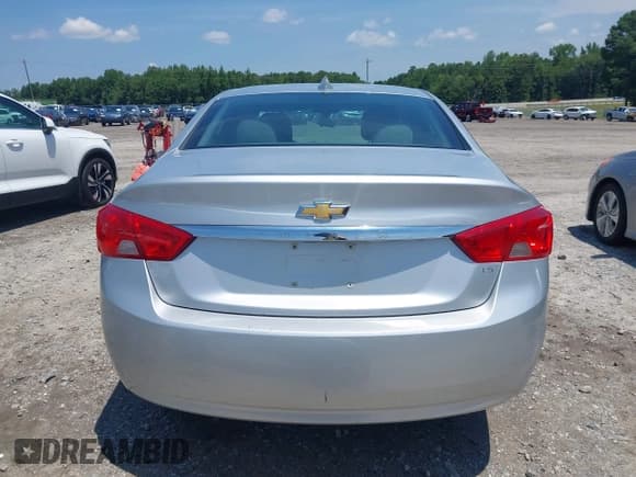 ✅ 2016 Chevrolet Impala LS • VIN: 2G11X5SA9G9191039 • Lot: 42614381. Listed on IAAI with 152,216 mi. Free auction sales archive from the USA and detailed vehicle history report at DreamBid. Image 16.