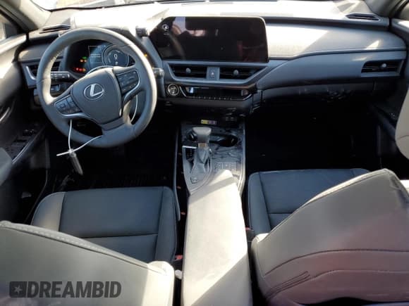 ✅ 2024 Lexus UX 250h Premium • VIN: JTHP9JBHXR2076614 • Lot: 88842545. Wystawiony na Copart z przebiegiem 3 105 mil. Bezpłatny archiwum sprzedaży aukcyjnych z USA i szczegółowy raport historii pojazdu na DreamBid. Zdjęcie 8.