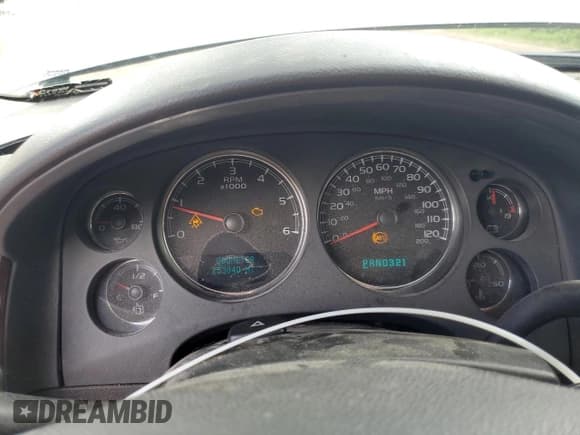 ✅ 2007 Chevrolet Avalanche 1LT • VIN: 3GNFK12357G187654 • Lot: 69783025. Listed on Copart with 253,040 mi. Free auction sales archive from the USA and detailed vehicle history report at DreamBid. Image 9.