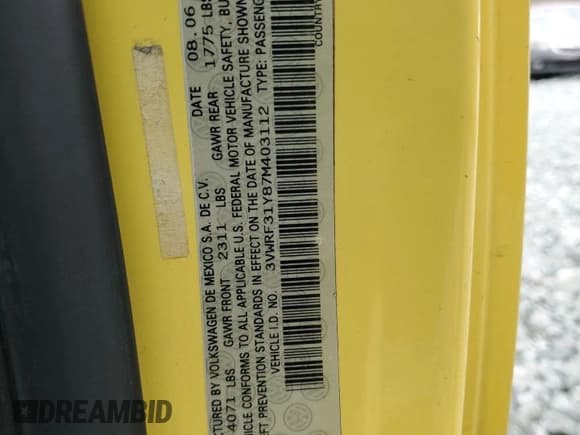 ✅ 2007 Volkswagen Beetle • VIN: 3VWRF31Y87M403112 • Lot: 51576355. Listed on Copart with 95,272 mi. Free auction sales archive from the USA and detailed vehicle history report at DreamBid. Image 13.