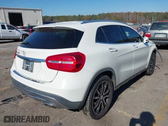 ✅ 2016 Mercedes-Benz GLA 250 • VIN: WDCTG4EB1GJ206999 • Lot: 43683382. Listed on IAAI with 131,095 mi. Free auction sales archive from the USA and detailed vehicle history report at DreamBid. Image 4.