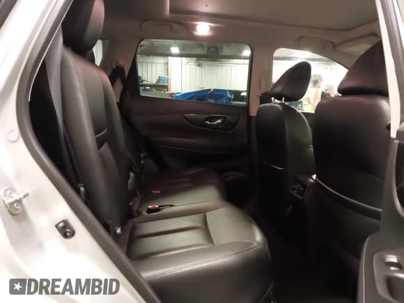 ✅ 2019 Nissan Rogue SL • VIN: 5N1AT2MVXKC713062 • Лот: 42683383. Опубликован ранее на IAAI с пробегом 77 160 миль. Бесплатный доступ к архиву аукционных продаж из США и подробный отчёт об истории автомобиля на DreamBid. Изображение 8.