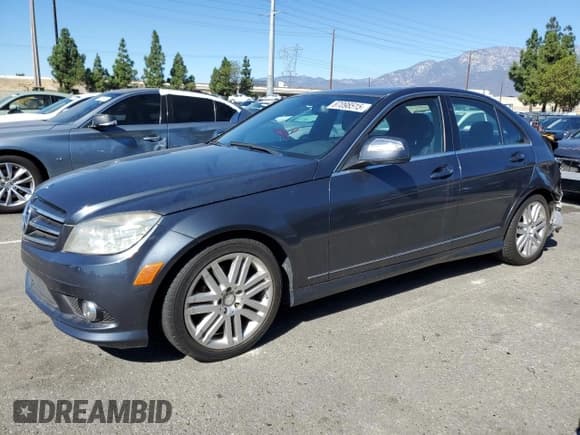 ✅ 2008 Mercedes-Benz C 300 Sport • VIN: WDDGF54XX8R025499 • Lot: 87098515. Listed on Copart with 89,589 mi. Free auction sales archive from the USA and detailed vehicle history report at DreamBid. Image 1.
