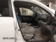 ✅ 2010 Toyota RAV4 • VIN: 2T3BF4DV2AW081603 • Лот: 43861569. Опубликован ранее на IAAI с пробегом 202 097 миль. Бесплатный доступ к архиву аукционных продаж из США и подробный отчёт об истории автомобиля на DreamBid. Изображение 5.