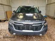 ✅ 2024 Kia Seltos EX • VIN: KNDER2AA5R7552550 • Lot: 82780225. Wystawiony na Copart z przebiegiem 36 263 mil. Bezpłatny archiwum sprzedaży aukcyjnych z USA i szczegółowy raport historii pojazdu na DreamBid. Zdjęcie 5.