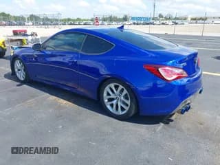 ✅ 2013 Hyundai Genesis Coupe 2.0T • VIN: KMHHT6KD1DU090198 • Lot: 42297169. Wystawiony na IAAI z przebiegiem 69 501 mil. Bezpłatny archiwum sprzedaży aukcyjnych z USA i szczegółowy raport historii pojazdu na DreamBid. Zdjęcie 3.