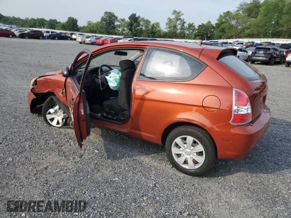 2007 Hyundai Accent GS z VIN KMHCM36C17U032314, wystawiony jako Copart lot #65769604 z przebiegiem 48 980 mil mil oraz Szkoda całkowita • Salvage title. Historia ofert i sprzedaży dostępna na DreamBid. Obrazek 2.