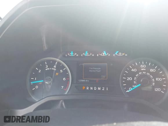 ✅ 2016 Ford F-150 XLT • VIN: 1FTEW1EG6GKD17716 • Лот: 42184556. Опубликован ранее на IAAI с пробегом 125 965 миль. Бесплатный доступ к архиву аукционных продаж из США и подробный отчёт об истории автомобиля на DreamBid. Изображение 7.