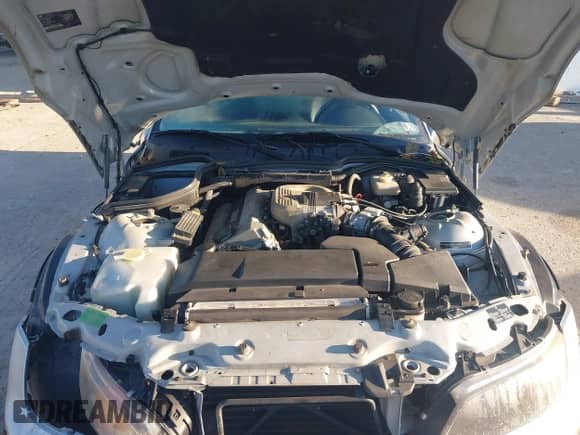 1998 BMW 3 Series Z3 1.9 with VIN 4USCH7330WLE10550, listed as a IAAI auction lot 43333873 with 84,380 mi miles and . Bid and sale history available at DreamBid. Image 10.