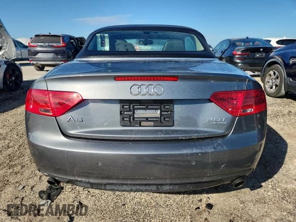 ✅ 2014 Audi A5 Premium Plus • VIN: WAULFAFH9EN002738 • Lot: 90342045. Listed on Copart with 82,487 mi. Free auction sales archive from the USA and detailed vehicle history report at DreamBid. Image 6.