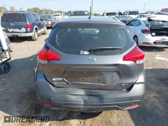 ✅ 2019 Nissan Kicks SV • VIN: 3N1CP5CU5KL470490 • Lot: 43234707. Listed on IAAI with 61,092 mi. Free auction sales archive from the USA and detailed vehicle history report at DreamBid. Image 16.