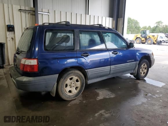✅ 2001 Subaru Forester L • VIN: JF1SF63591H730399 • Lot: 72087714. Listed on Copart with 176,391 mi. Free auction sales archive from the USA and detailed vehicle history report at DreamBid. Image 3.