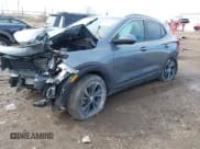 ✅ 2020 Buick Encore GX Select • VIN: KL4MMDS20LB135221 • Лот: 41685603. Опубликован ранее на IAAI с пробегом 31 864 миль. Бесплатный доступ к архиву аукционных продаж из США и подробный отчёт об истории автомобиля на DreamBid. Изображение 17.