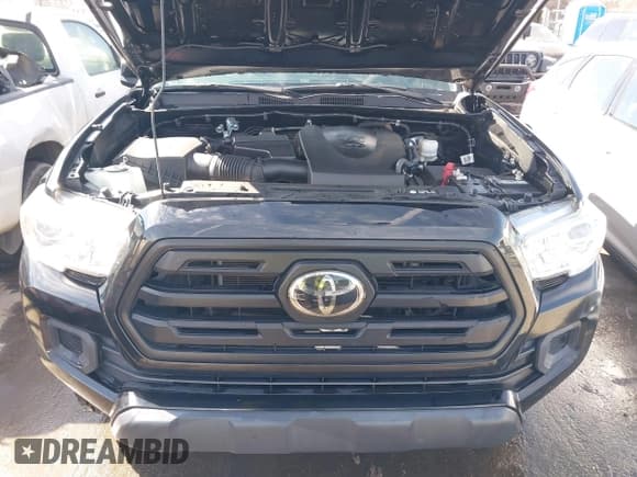 ✅ 2019 Toyota Tacoma SR5 • VIN: 5TFSZ5AN1KX180802 • Lot: 41652253. Listed on IAAI with 47,274 mi. Free auction sales archive from the USA and detailed vehicle history report at DreamBid. Image 10.
