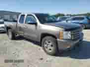 2012 Chevrolet Silverado 1500 LTZ с VIN 1GCRKTE70CZ219338, выставлен на аукционе Copart как лот 57317425 с пробегом 183 672 миль миль и Списание • Salvage title. История ставок и продаж доступна на DreamBid. Изображение 4.