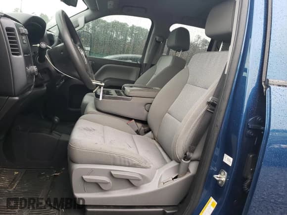 ✅ 2019 GMC Sierra 1500 • VIN: 2GTV2LEC4K1184211 • Лот: 83742464. Опубликован ранее на Copart с пробегом 78 593 миль. Бесплатный доступ к архиву аукционных продаж из США и подробный отчёт об истории автомобиля на DreamBid. Изображение 7.