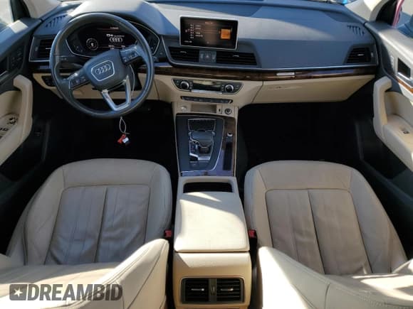 ✅ 2018 Audi Q5 Premium Plus • VIN: WA1BNAFY6J2145508 • Лот: 92763395. Опубликован ранее на Copart с пробегом 59 117 миль. Бесплатный доступ к архиву аукционных продаж из США и подробный отчёт об истории автомобиля на DreamBid. Изображение 8.