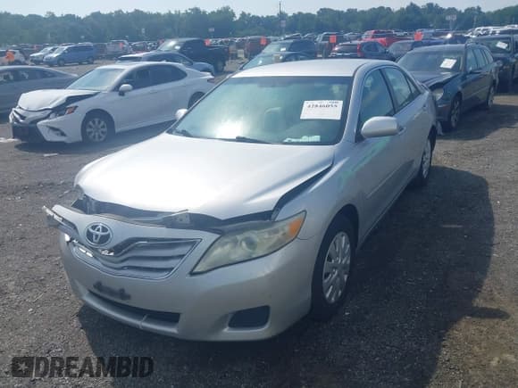 ✅ 2011 Toyota Camry LE • VIN: 4T1BF3EK6BU706691 • Lot: 42846055. Wystawiony na IAAI z przebiegiem 178 822 mil. Bezpłatny archiwum sprzedaży aukcyjnych z USA i szczegółowy raport historii pojazdu na DreamBid. Zdjęcie 17.