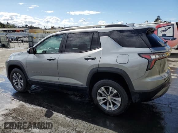 ✅ 2025 Chevrolet Equinox FWD LT • VIN: 3GNAXHEG9SL218214 • Lot: 85375235. Wystawiony na Copart z przebiegiem 17 061 mil. Bezpłatny archiwum sprzedaży aukcyjnych z USA i szczegółowy raport historii pojazdu na DreamBid. Zdjęcie 2.