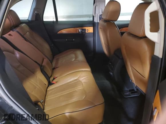 ✅ 2013 Lincoln MKX • VIN: 2LMDJ6JKXDBL36373 • Lot: 82175375. Listed on Copart with 142,290 mi. Free auction sales archive from the USA and detailed vehicle history report at DreamBid. Image 11.